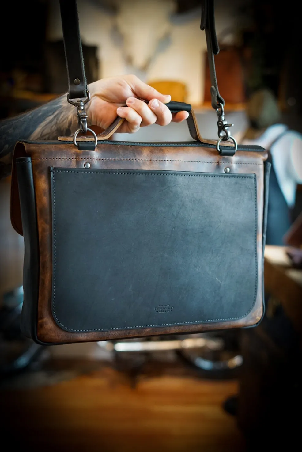 16" Messenger Bag (Two Tone: Hardtimes Brown   Flat Black Accents)