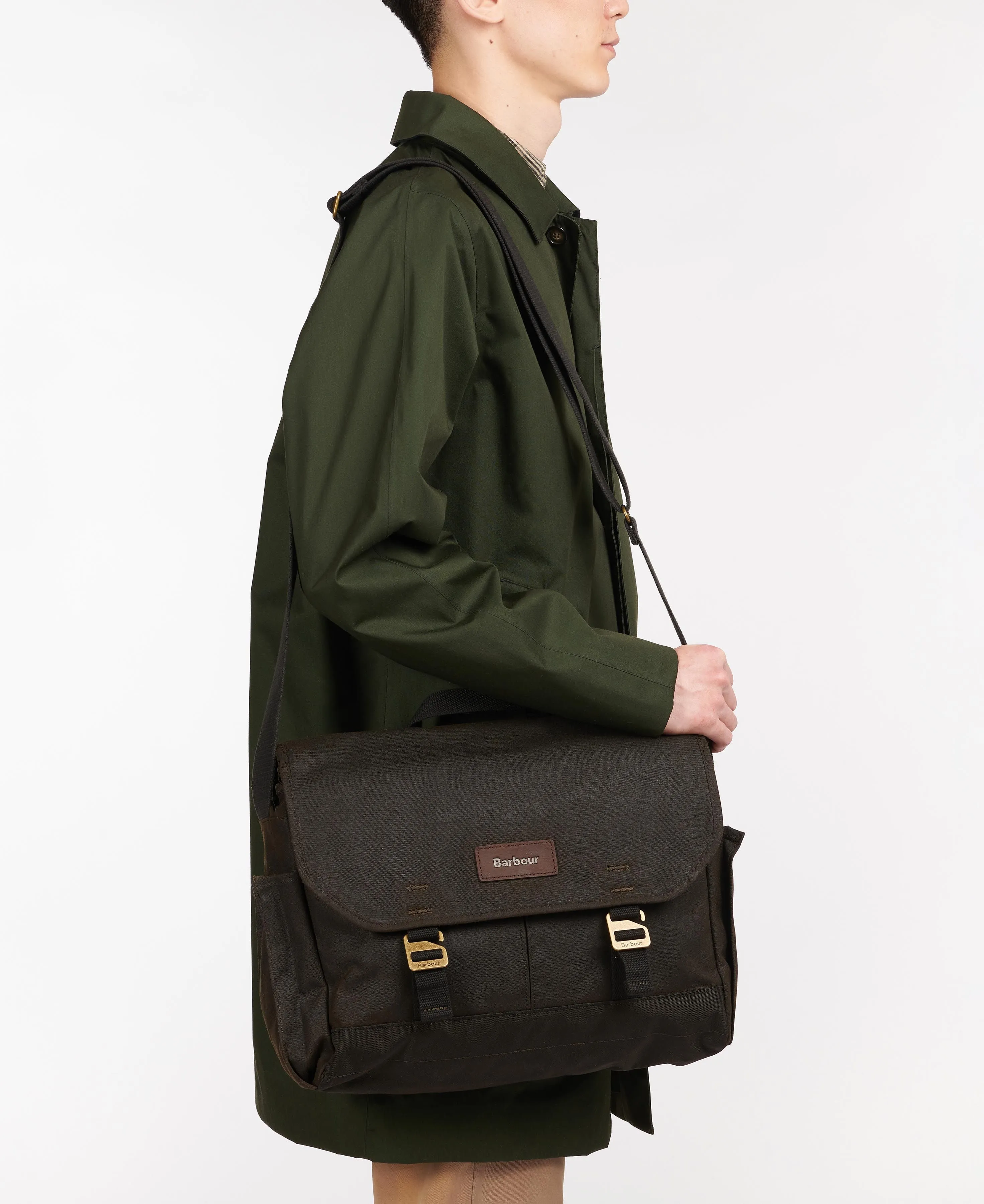 Barbour Essential Wax Messenger Bag