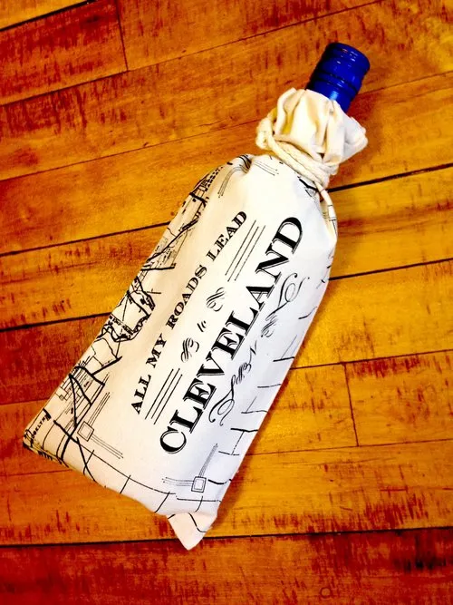 Cleveland Canvas Booze Bag