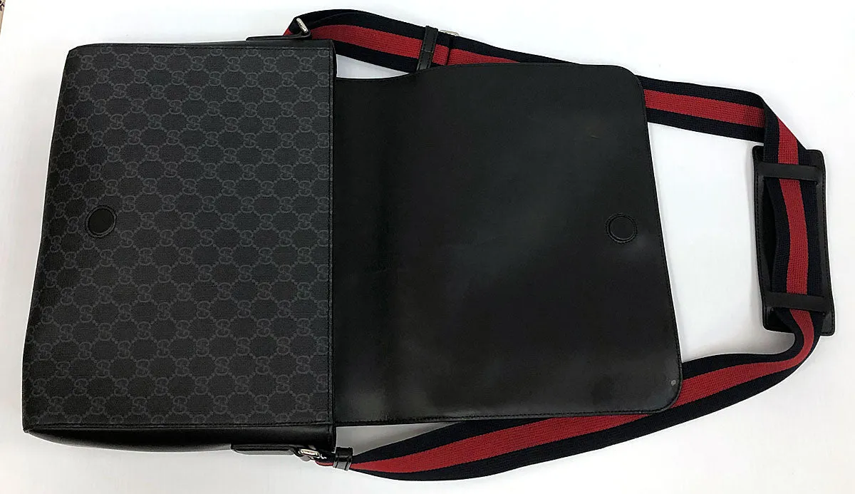 Gucci GG Supreme Black Flap Messenger Bag