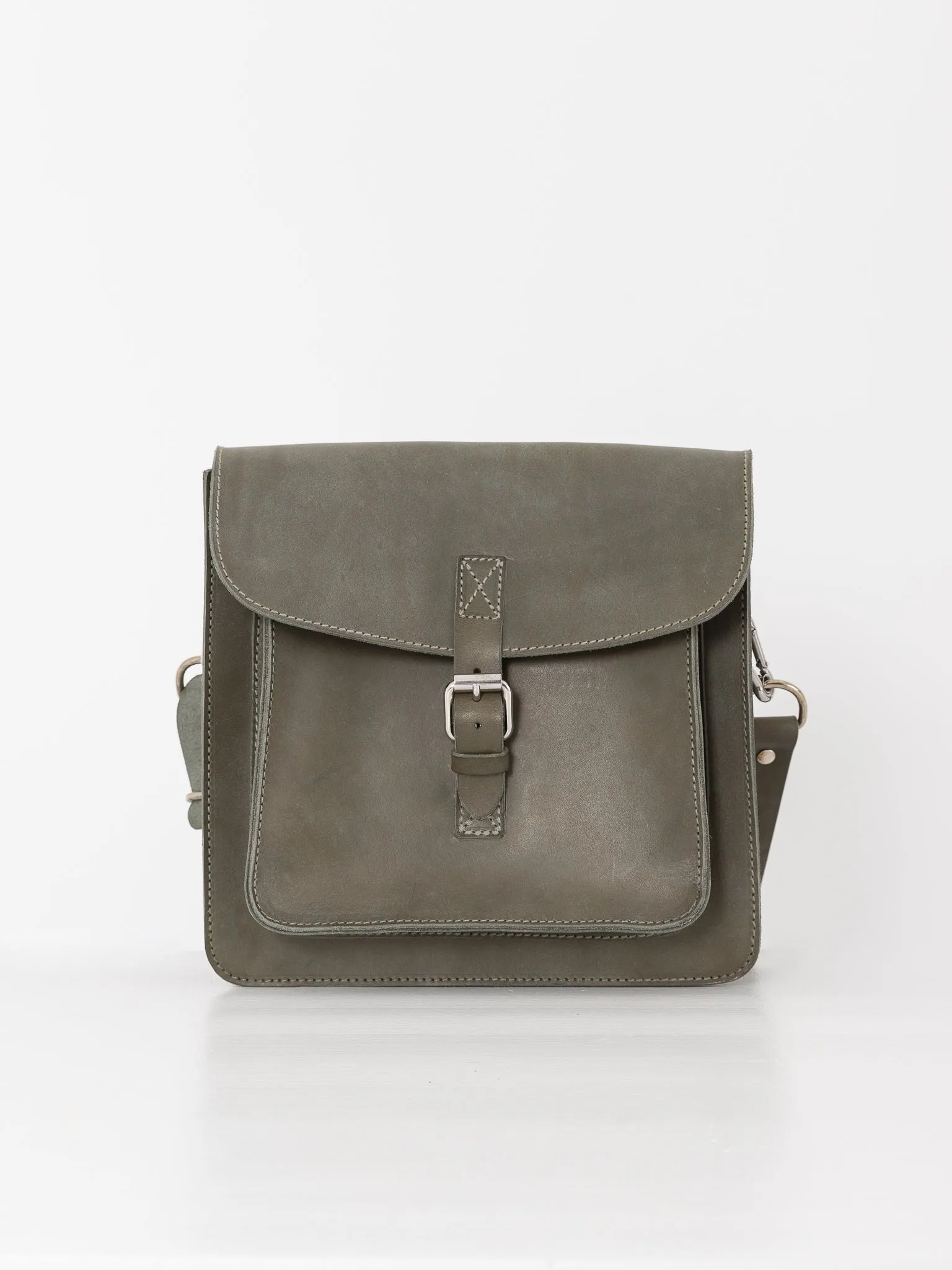 Guidi CM8 Crossbody Satchel