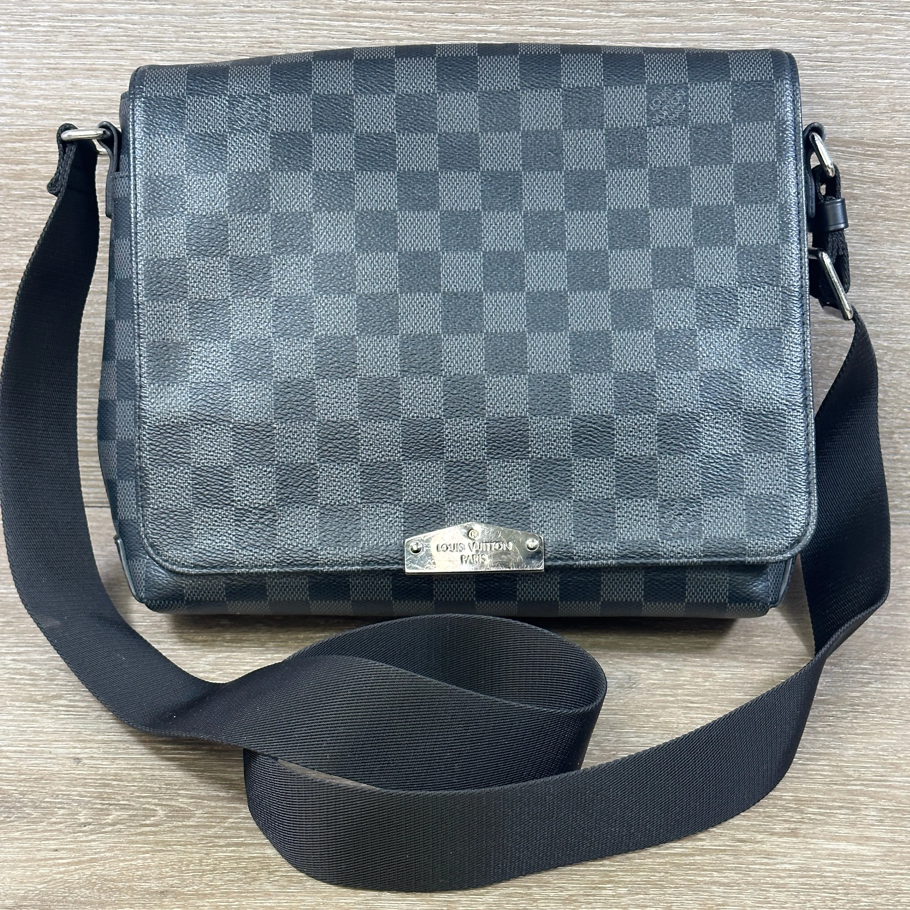 Louis Vuitton District NM Messenger Bag -  Damier Graphite PM