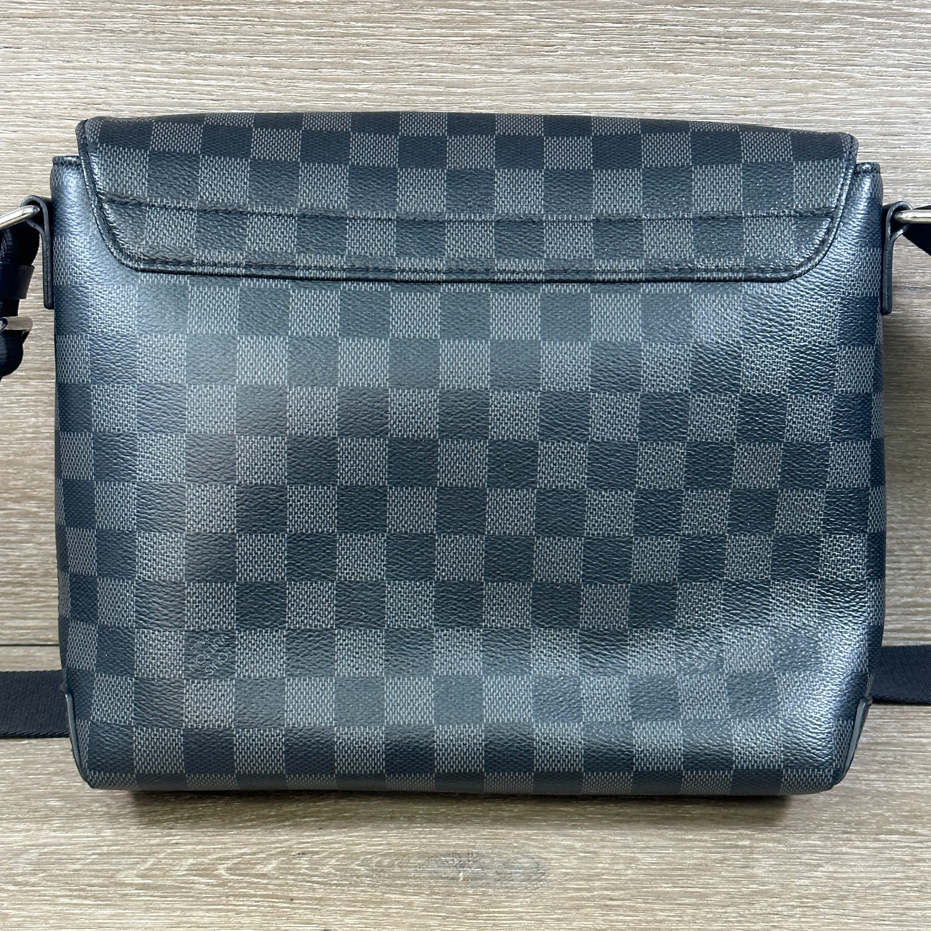 Louis Vuitton District NM Messenger Bag -  Damier Graphite PM