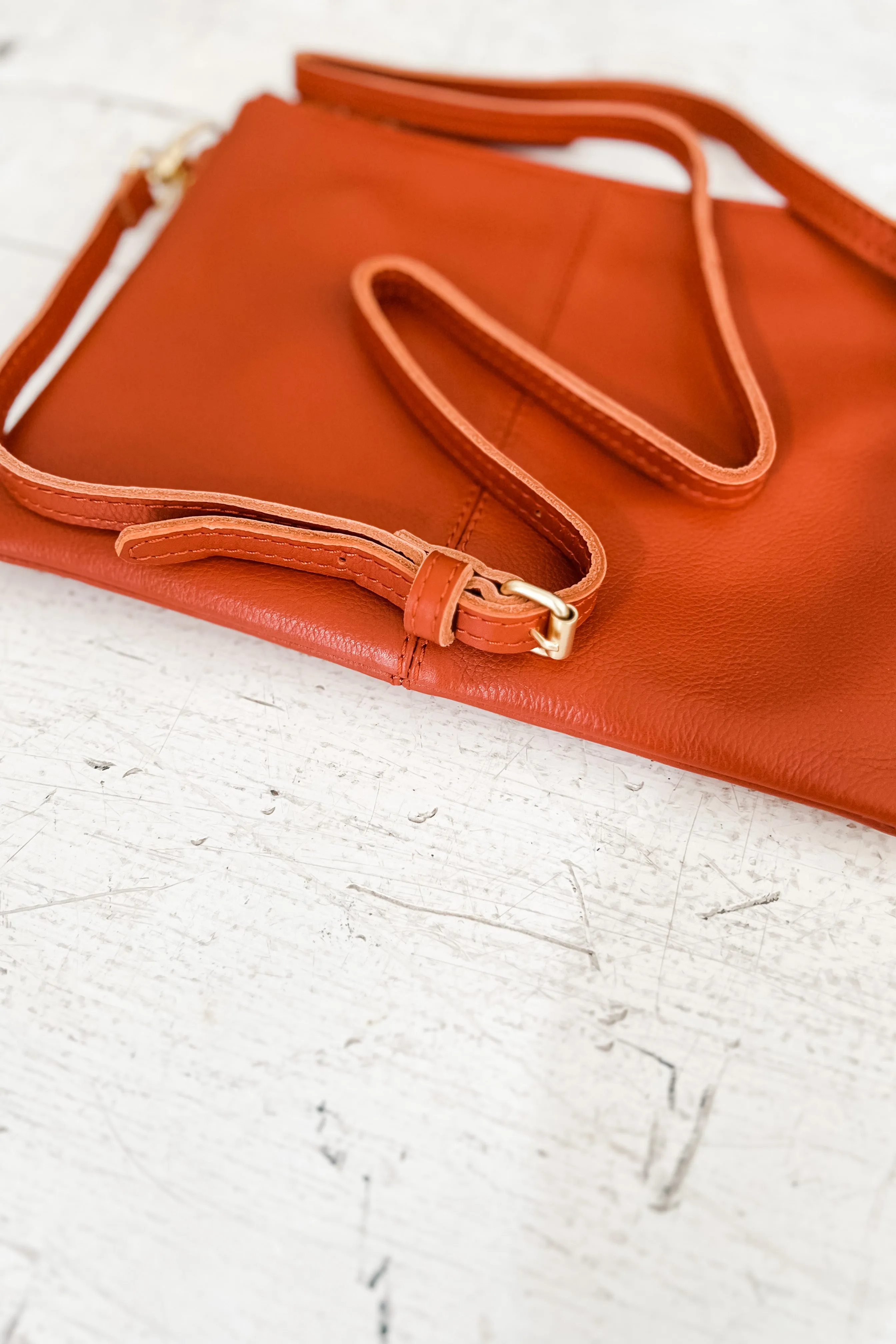 Rose & Lyle | Ash Travel Sling | Burnt Orange