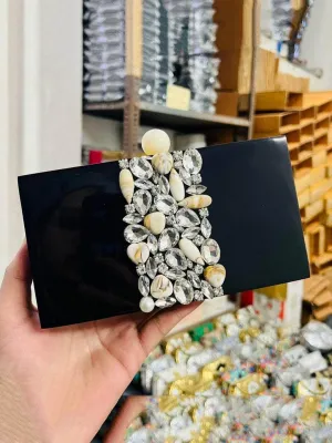 Shell Embedded Resin Clutch